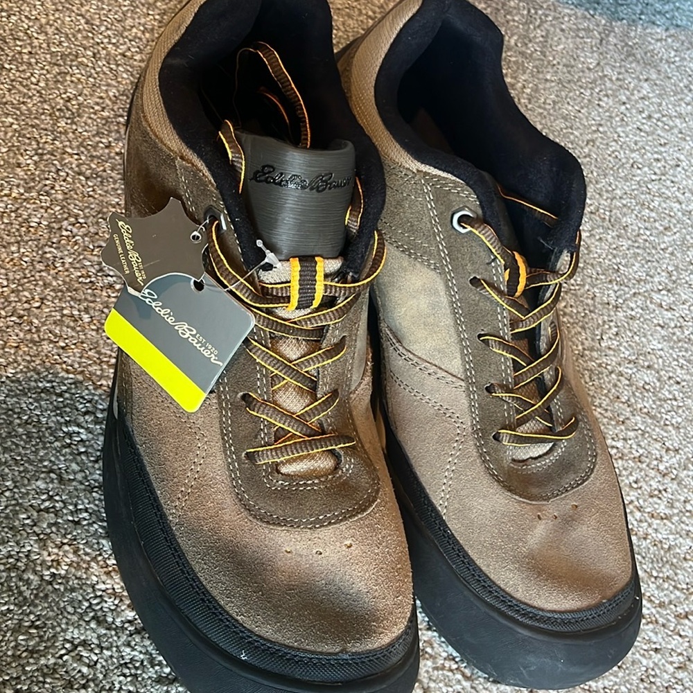NWT - Eddie Bauer leather hiking shoes